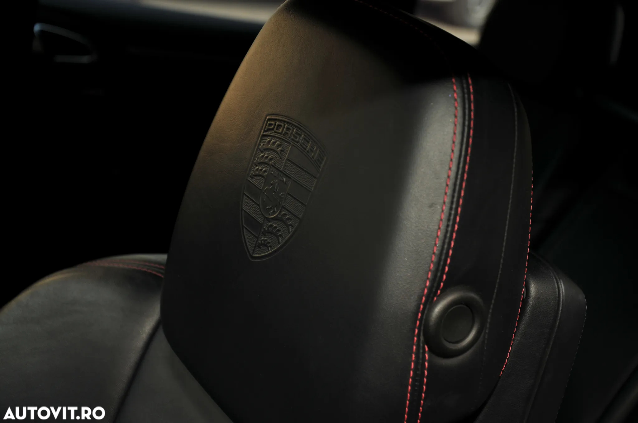 Porsche Cayenne S Diesel Platinum Edition - 32