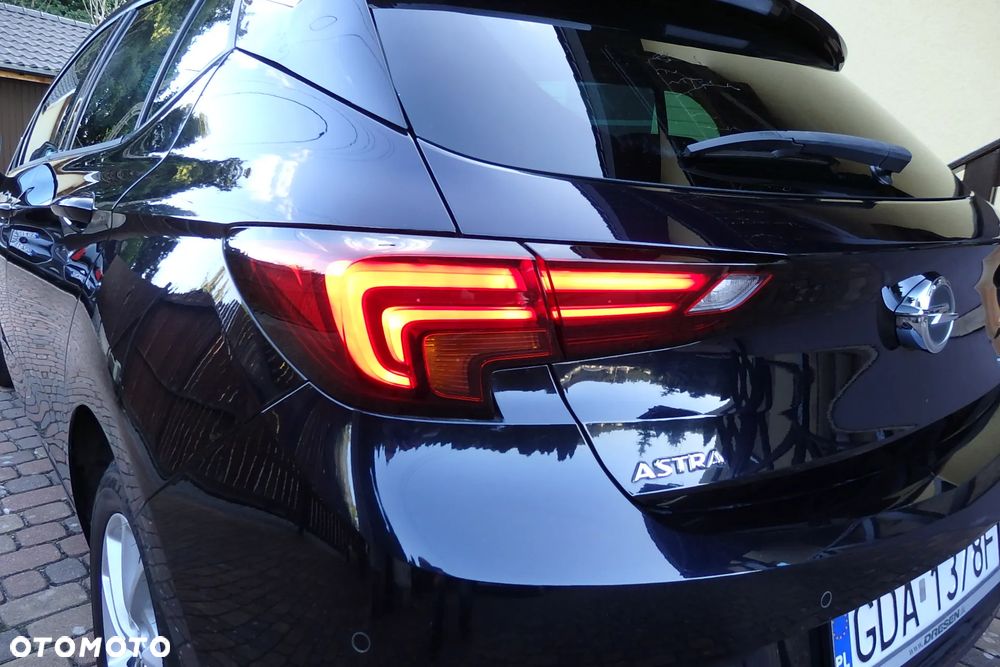 Opel Astra 1.4 Turbo Innovation - 15