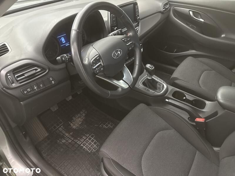 Hyundai i30 - 11