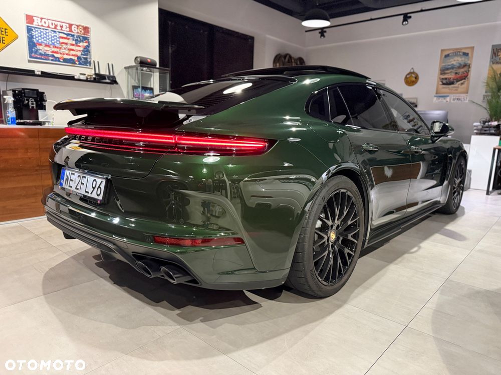Porsche Panamera 4 - 7