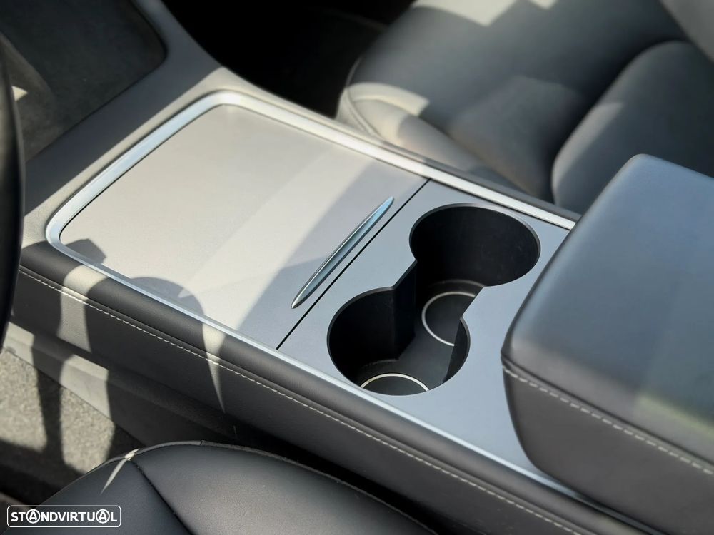 Tesla Model 3 Tração Traseira Premium - 19