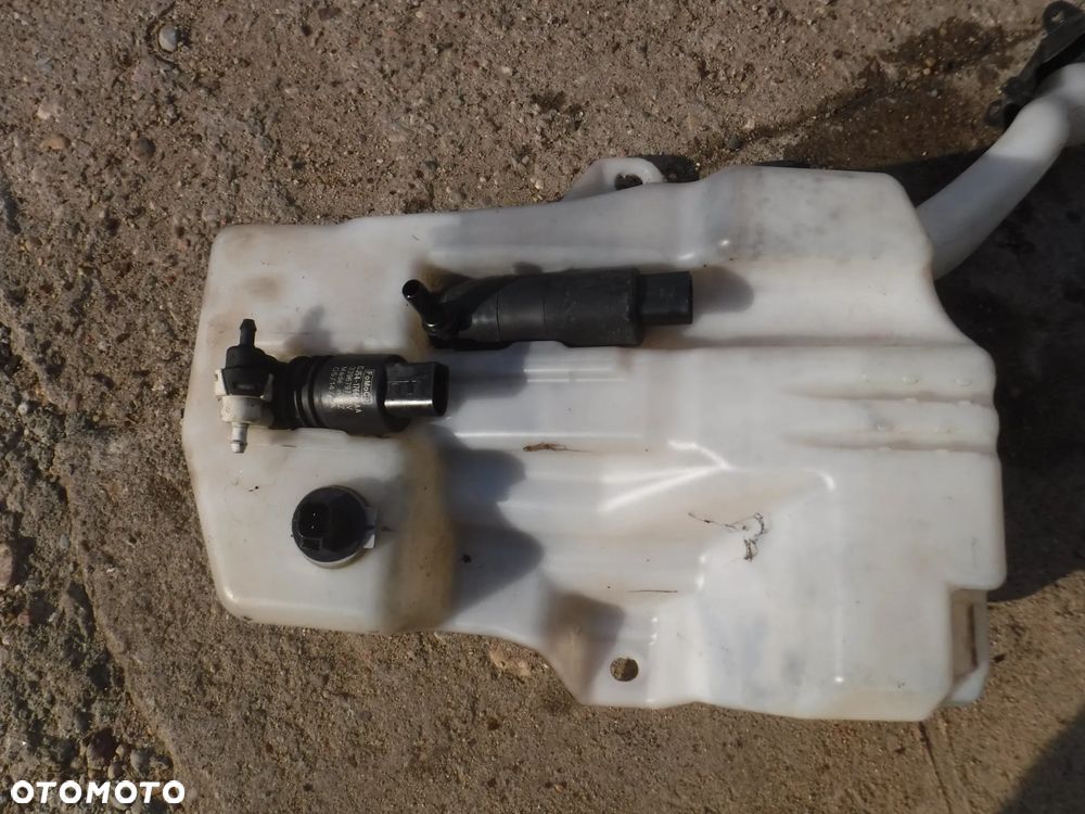 Ford Kuga Mk2 zbiorniczek spryskiwaczy pod xenon pompki - 2