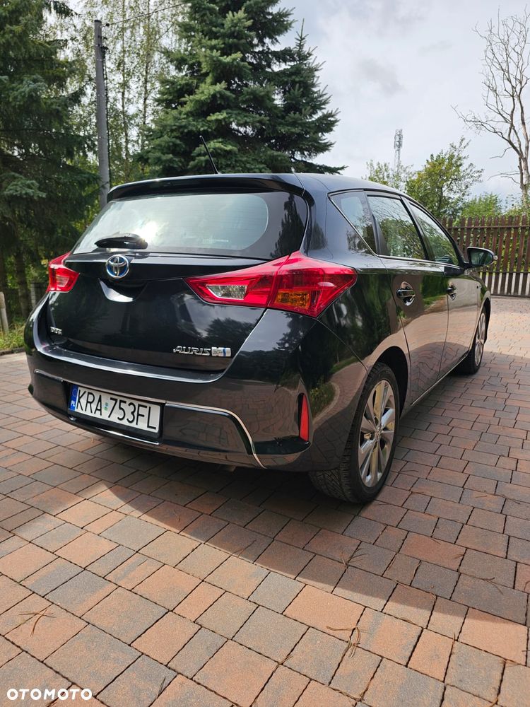 Toyota Auris - 14