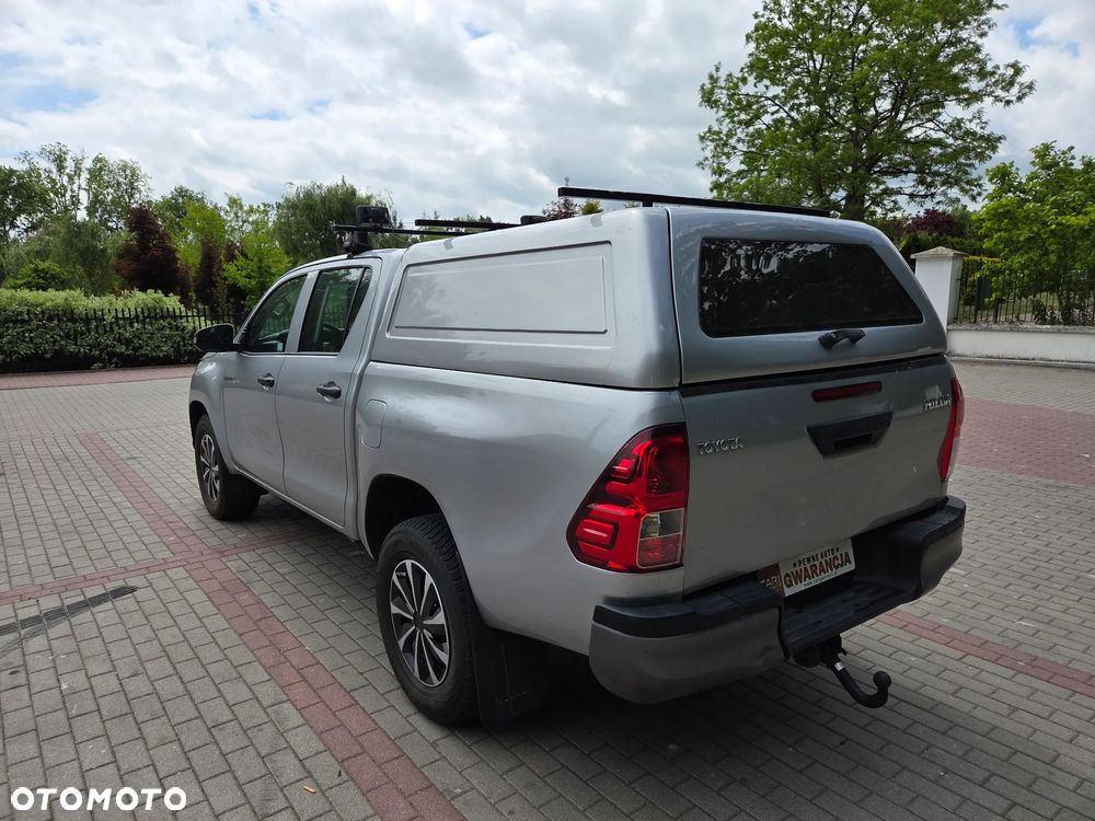 Toyota Hilux - 4