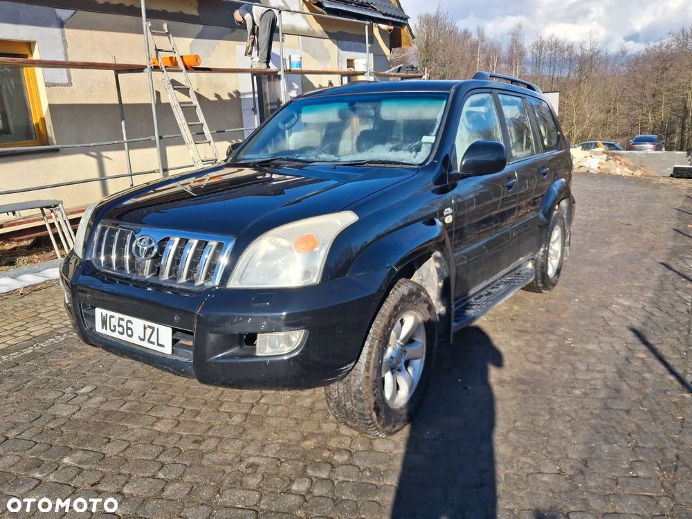Toyota Land Cruiser - 26