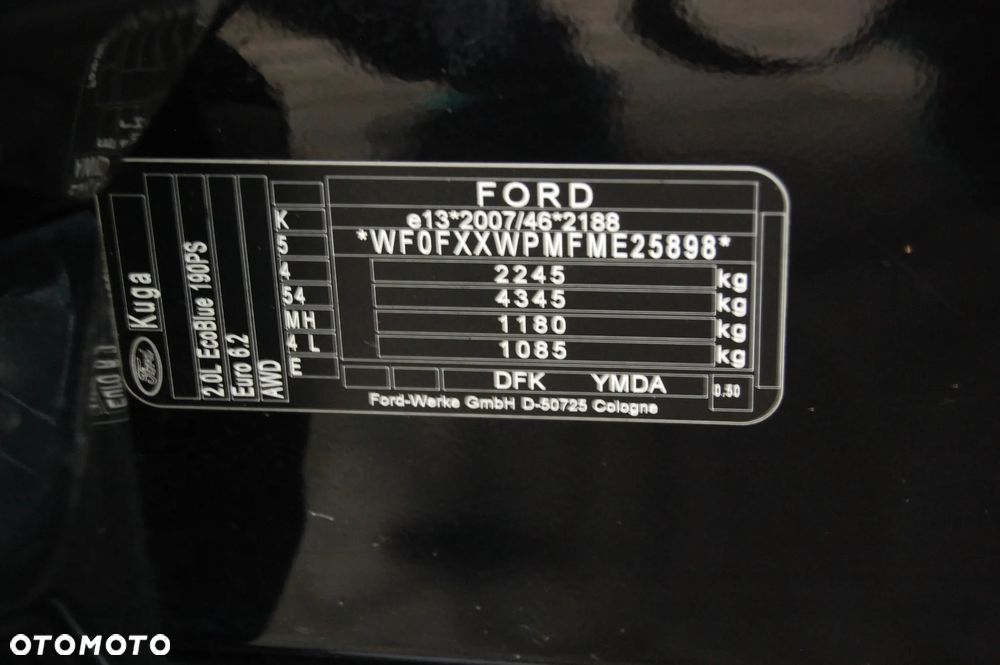 Ford Kuga 2.0 EcoBlue 4x4 ST-LINE X - 33