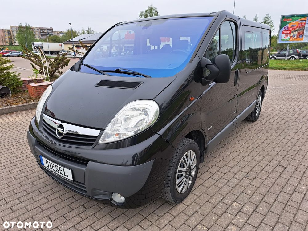 Opel Vivaro - 2