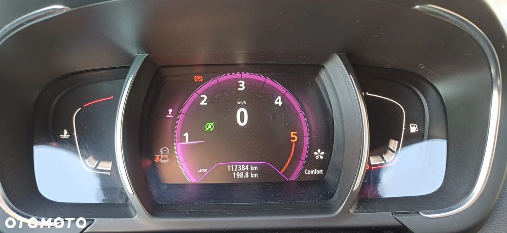 Renault Scenic 1.5 dCi Energy Bose EU6 - 11