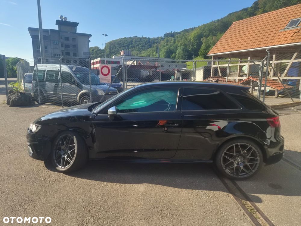 Audi S3 Sportback 2.0 TFSI Quattro S tronic - 4