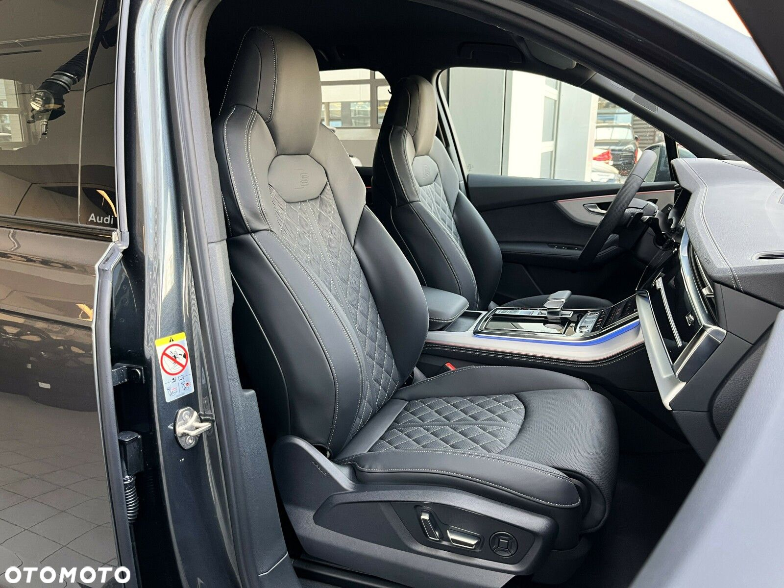 Audi Q7 - 30