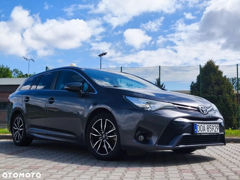 Toyota Avensis Touring Sports 2.0 D-4D Executive - 8