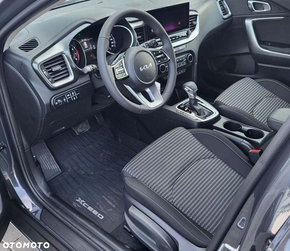 Kia XCeed - 9