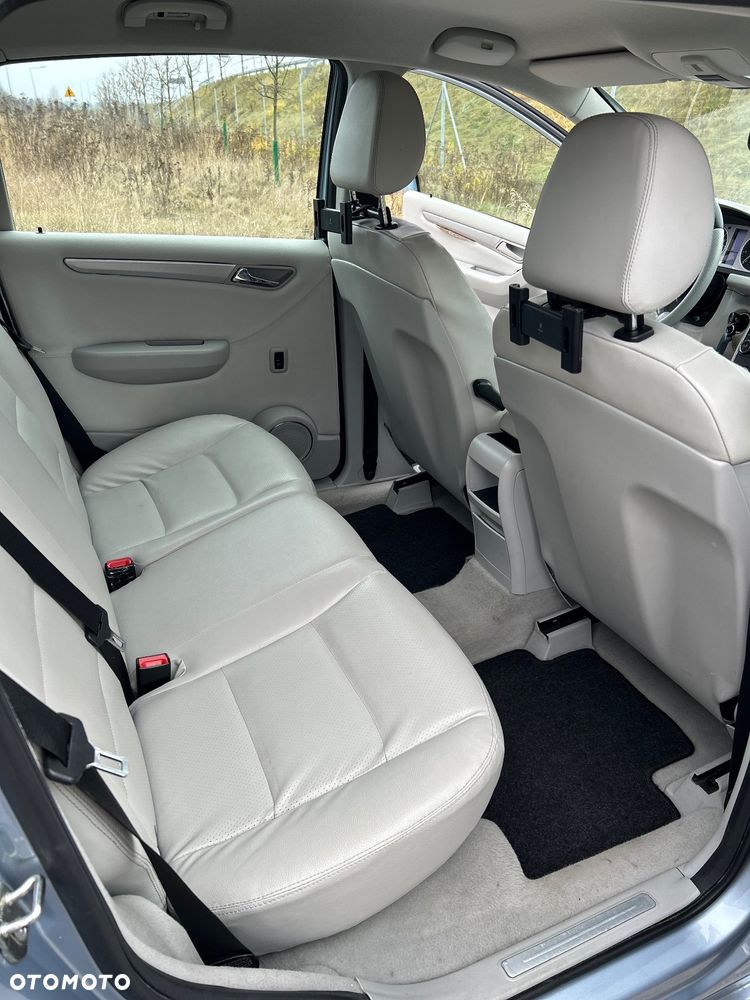 Mercedes-Benz Klasa B - 2