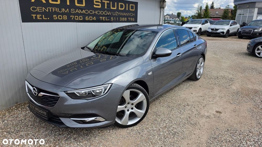 Opel Insignia - 35