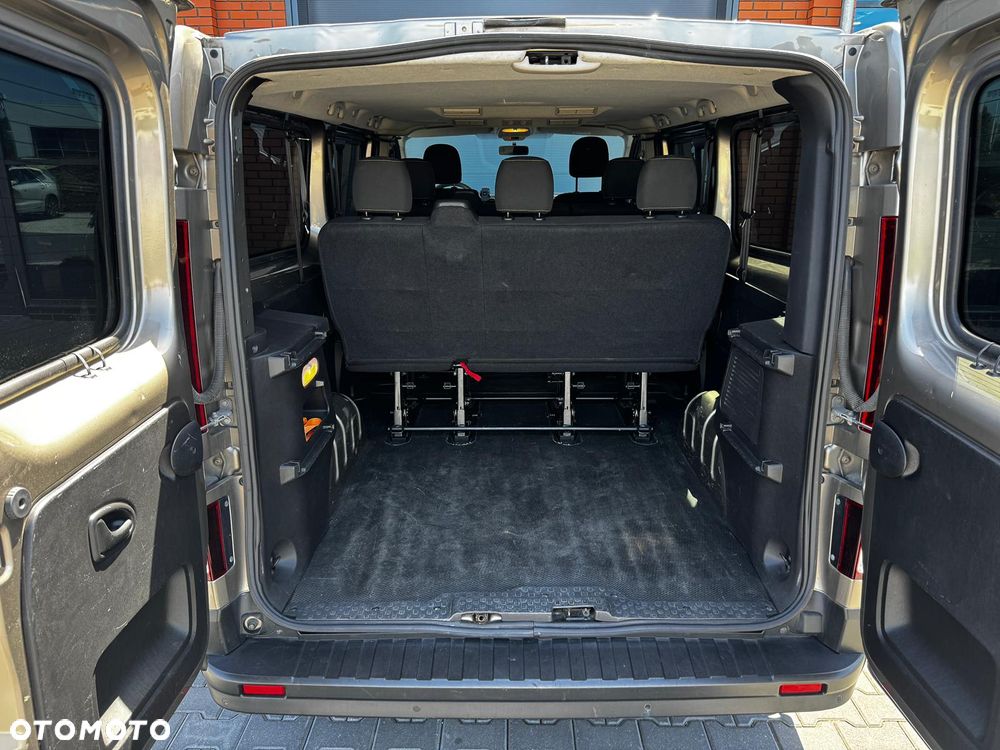 Renault Trafic Grand Passenger 2,9t Business - 15