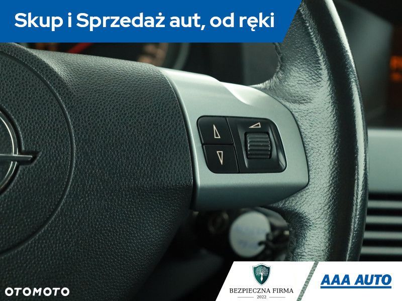 Opel Astra - 14