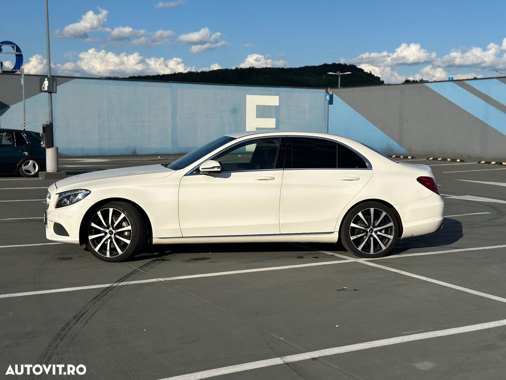 Mercedes-Benz C 300 7G-TRONIC Exclusive - 3