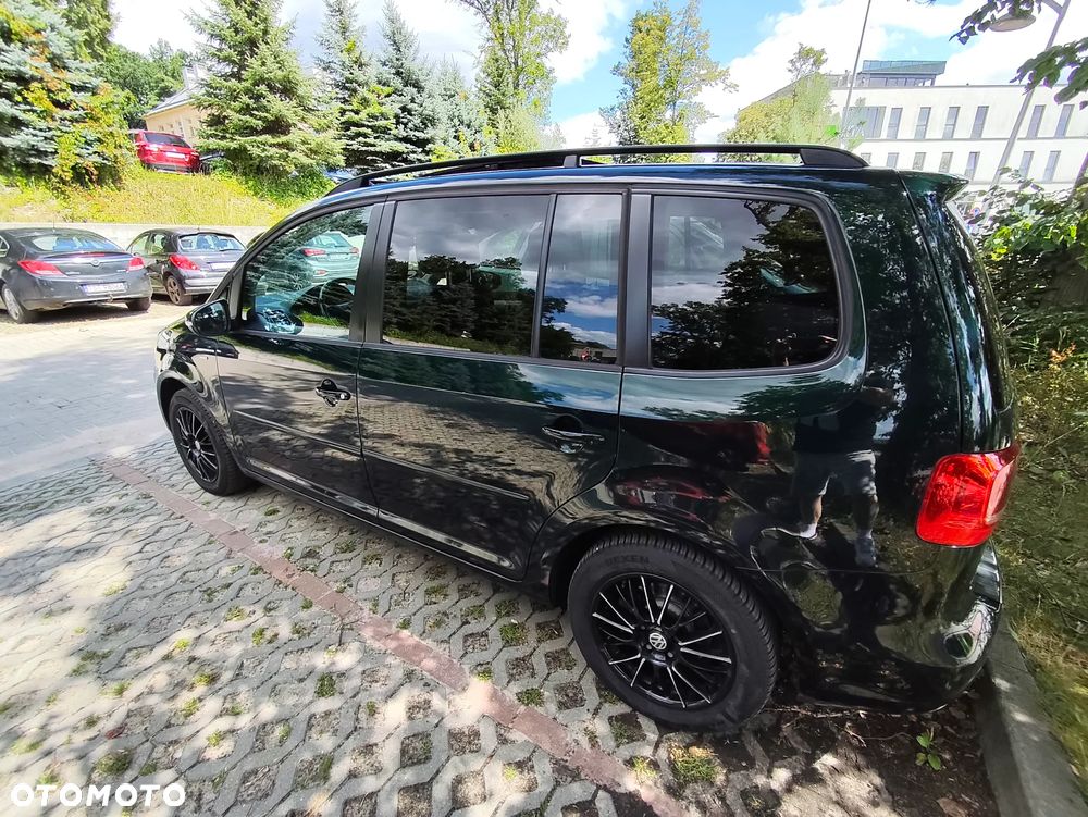 Volkswagen Touran 1.2 TSI BlueMot Trendline - 8