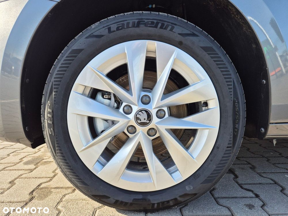 Skoda Octavia 2.0 TSI Drive Selection 4x4 DSG - 10