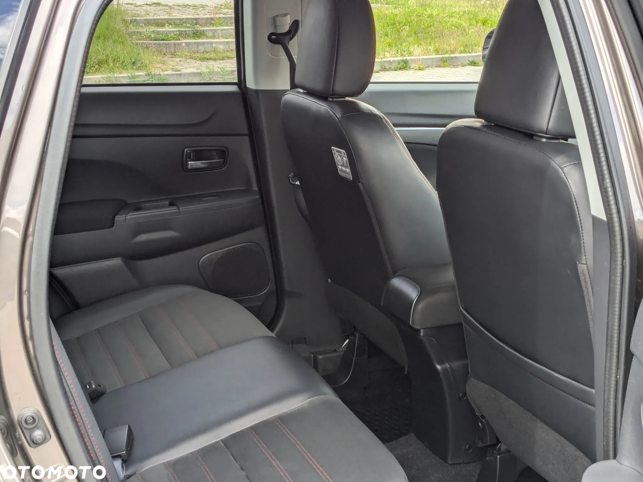 Mitsubishi ASX 1.6 Intense Plus Navi - 31