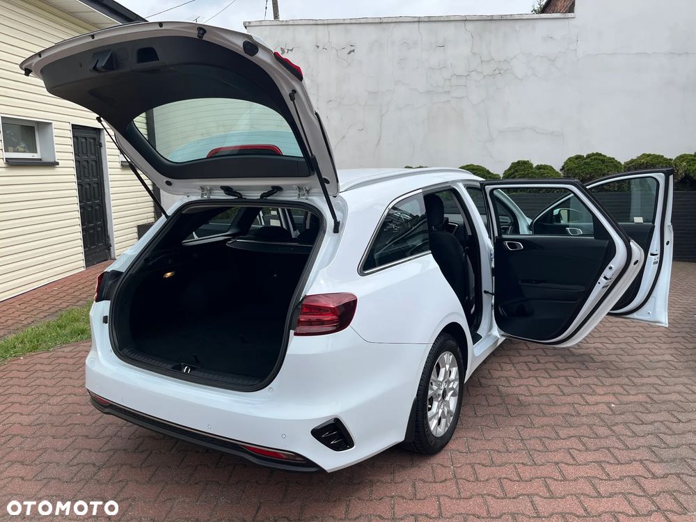 Kia Ceed 1.5 T-GDI M - 30