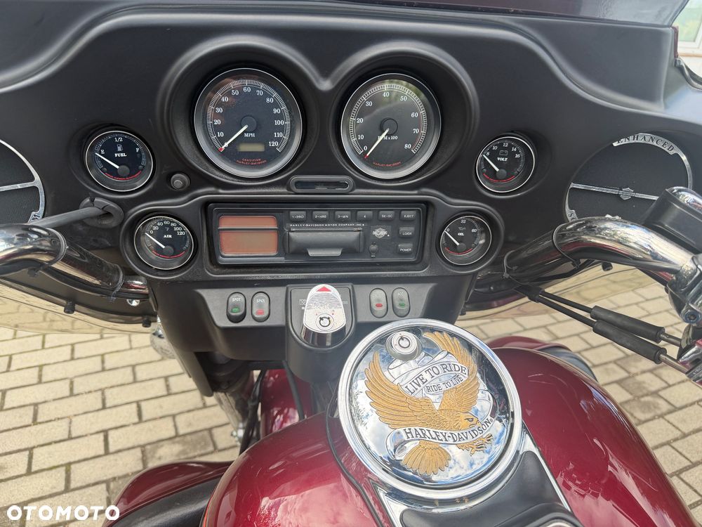 Harley-Davidson FLHTCU Ultra - 9
