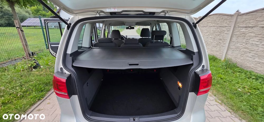 Volkswagen Touran 1.4 TSI DSG MATCH - 15