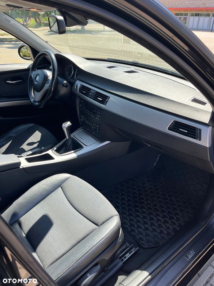 BMW Seria 3 - 19