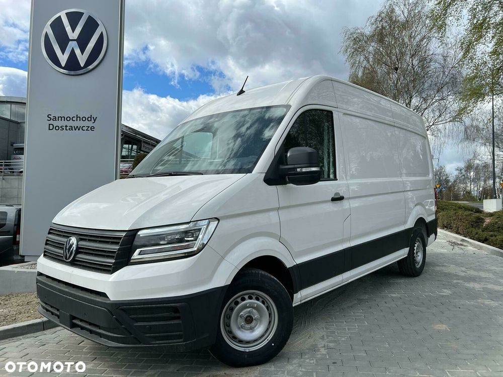 Volkswagen Crafter 35 Furgon, silnik: 2,0 l  130 kW, skrzynia biegów: napęd 4MOTION, automatyczna 8-biegowa rozstaw osi: 3640 mm