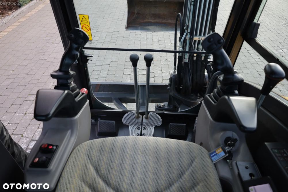 Volvo ECR35D - 26