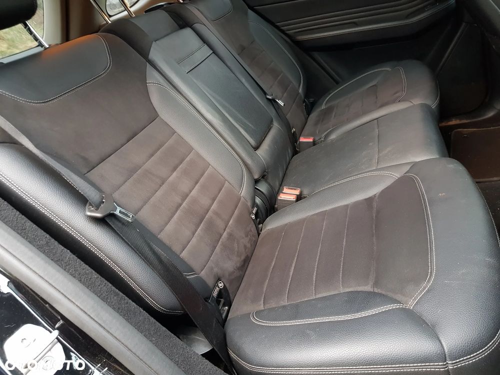 Mercedes-Benz ML 250 BlueTEC 4MATIC 7G-TRONIC - 7
