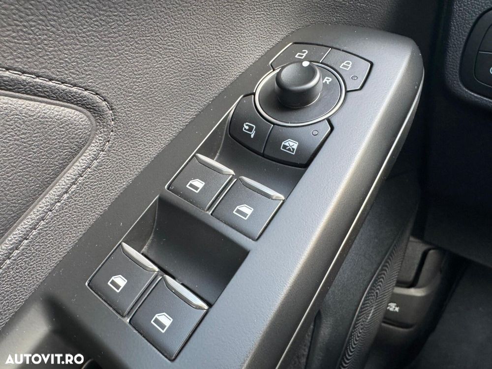 Ford Focus - 18