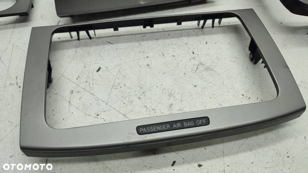 DEKOR KOMPLET RAMKA VW PASSAT B6 2005 EUROPA - 3