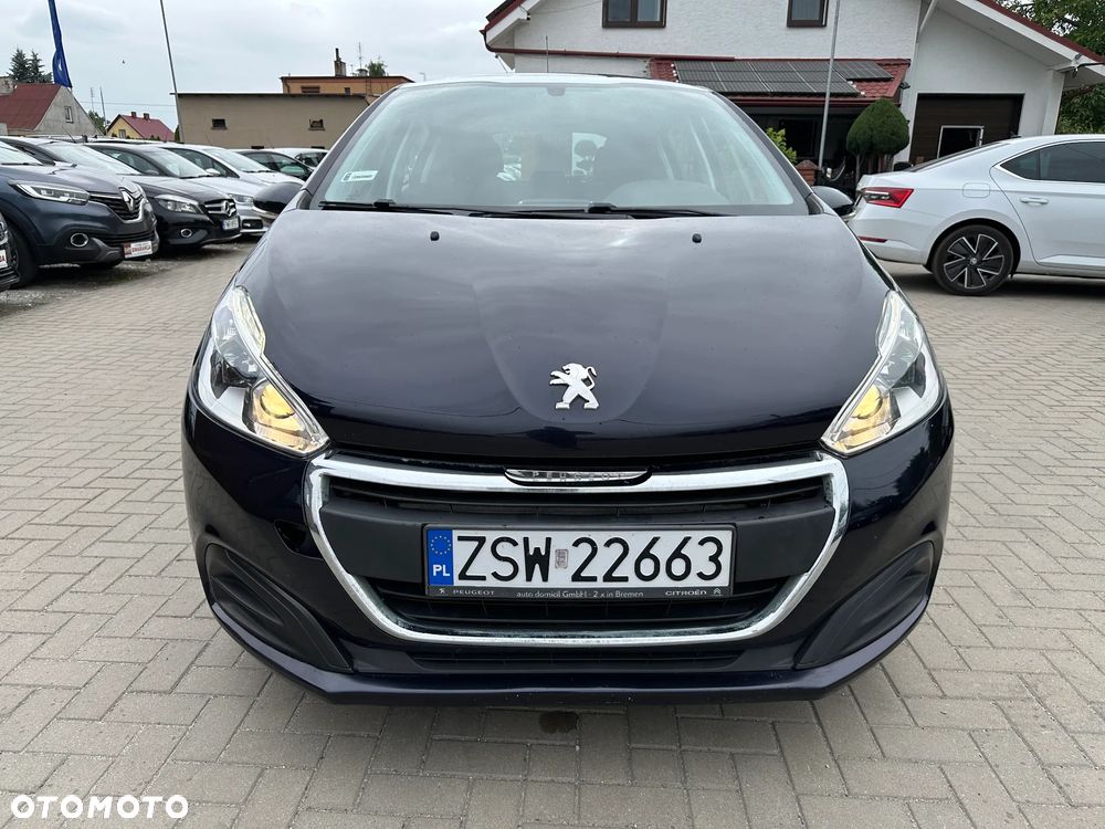 Peugeot 208 - 38