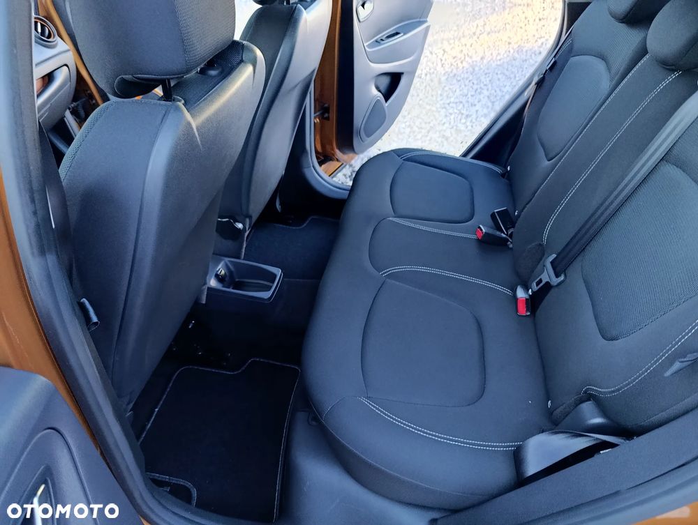 Toyota Corolla 1.5 Comfort - 16