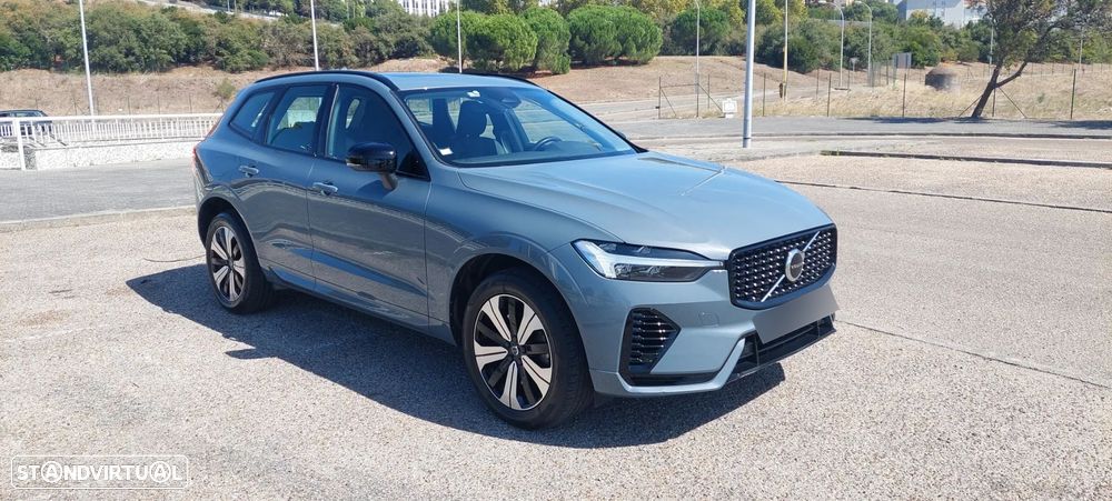 Volvo XC 60 2.0 T6 PHEV Plus Dark AWD - 3