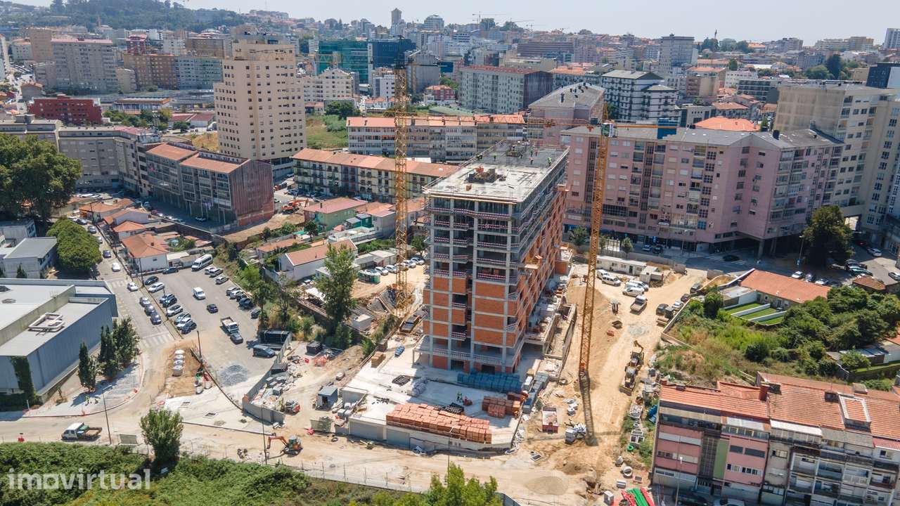 Apartamento T2 em construção com varanda e garagem - Vista rio (Gaia) - Grande imagem: 4/12