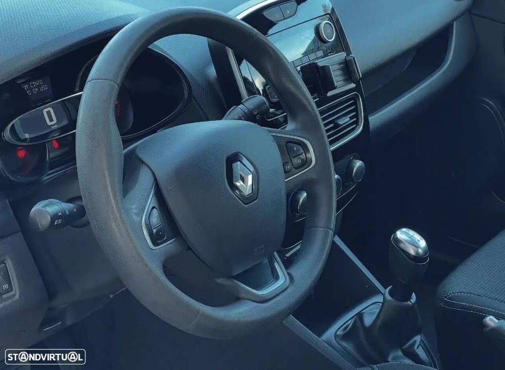 Renault Clio - 2