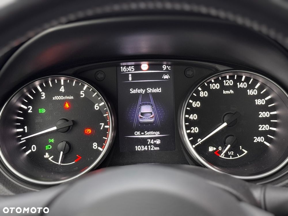 Nissan Qashqai 1.6 DIG-T 360 - 25