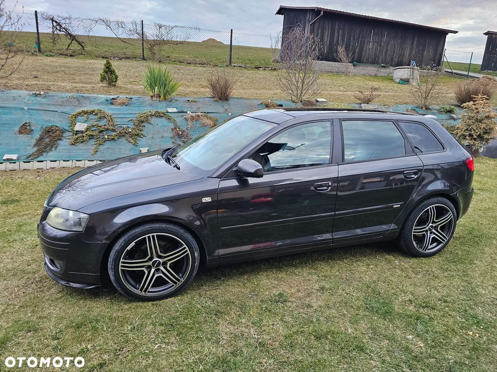 Audi A3 Sportback 2.0 TDI DSG S line Sportpaket plus - 3