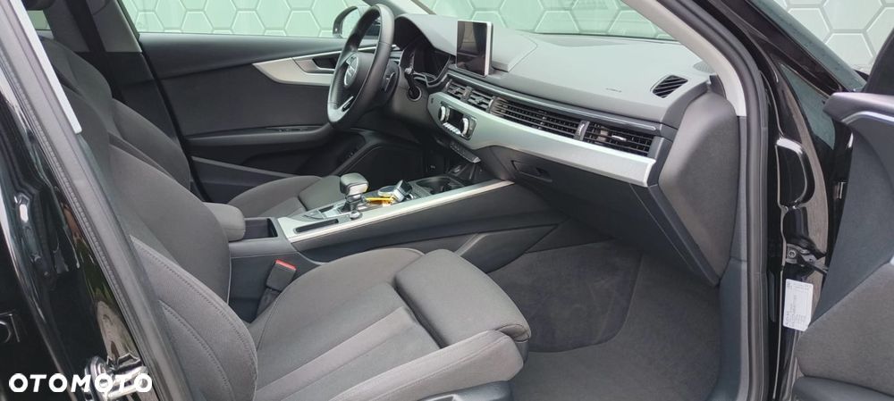 Audi A4 Avant 2.0 TDI S tronic sport - 24