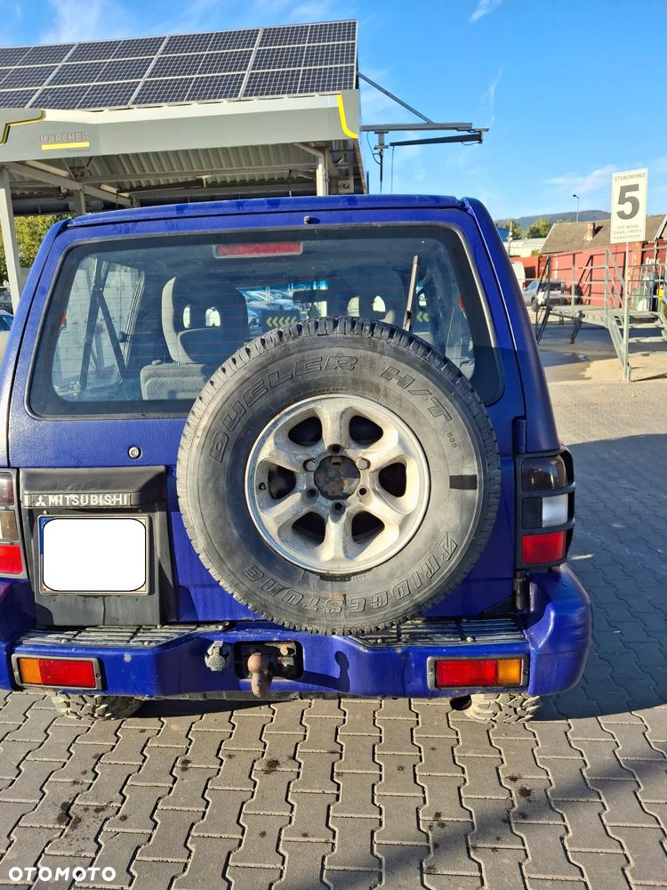 Mitsubishi Pajero 2004 photo 3