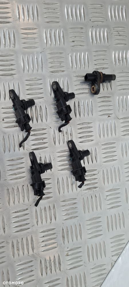 Chevrolet Captiva 3.2 Czujnik Wału Wałka Rozrządu - 1