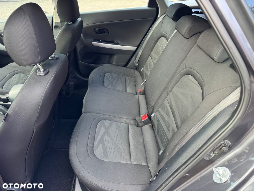 Kia Ceed 1.6 CRDi 128 ISG Fifa World Cup Edition - 14