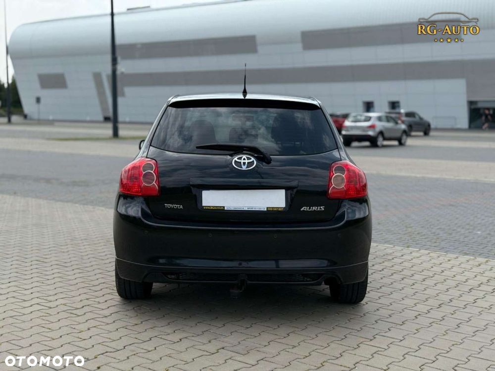 Toyota Auris - 8