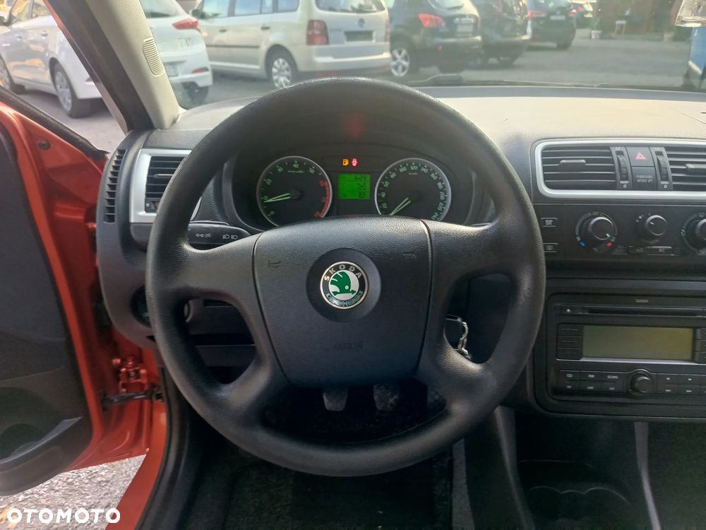 Skoda Fabia - 25