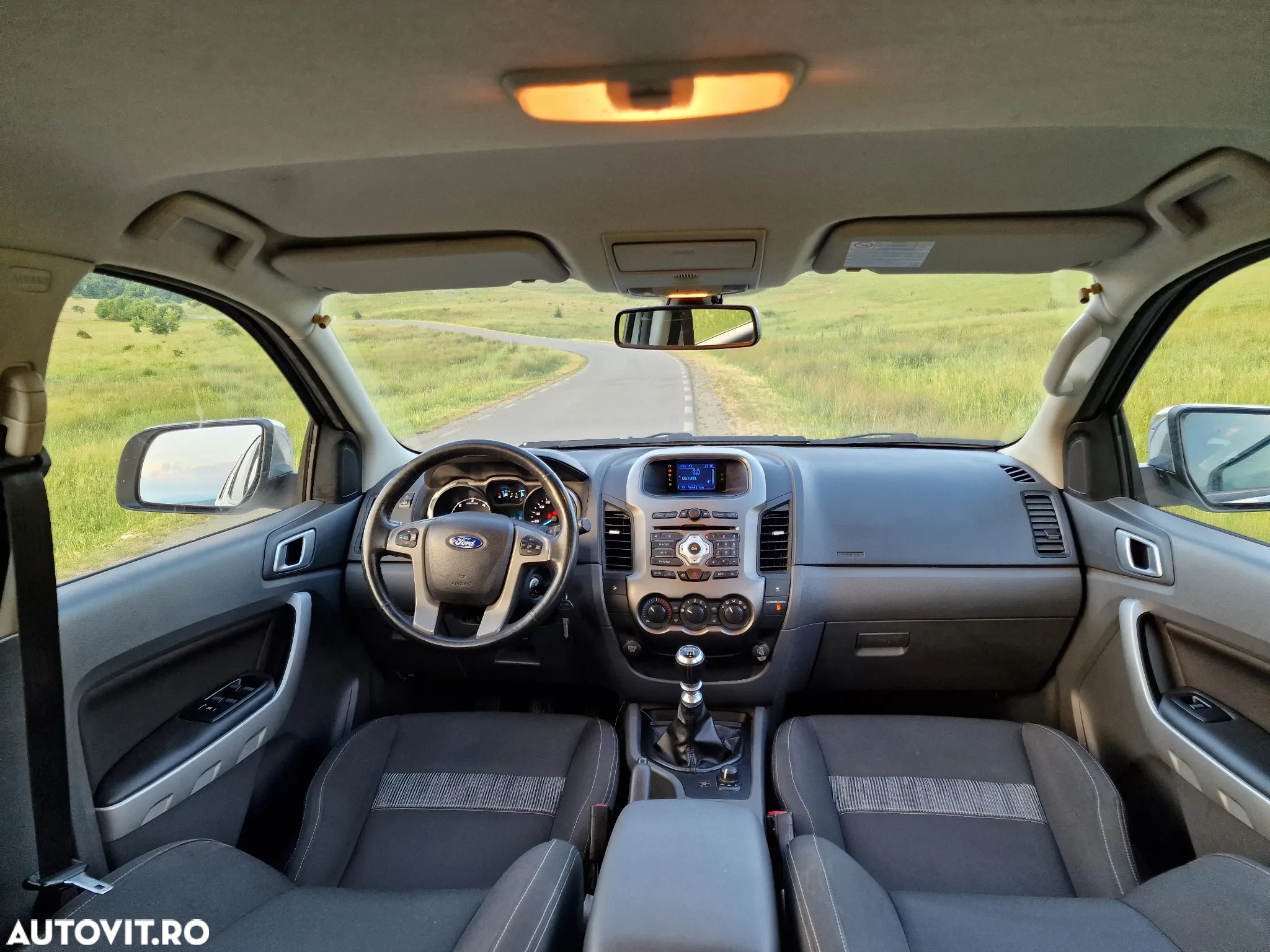 Ford Ranger Pick-Up 4x4 Cabina Dubla XLT - 3