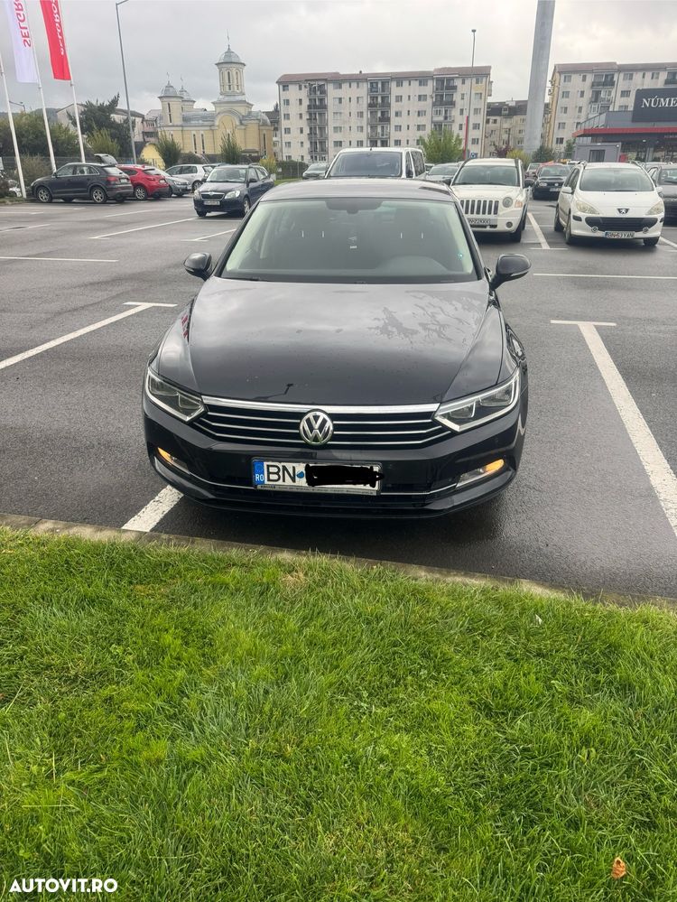 Volkswagen Passat - 2