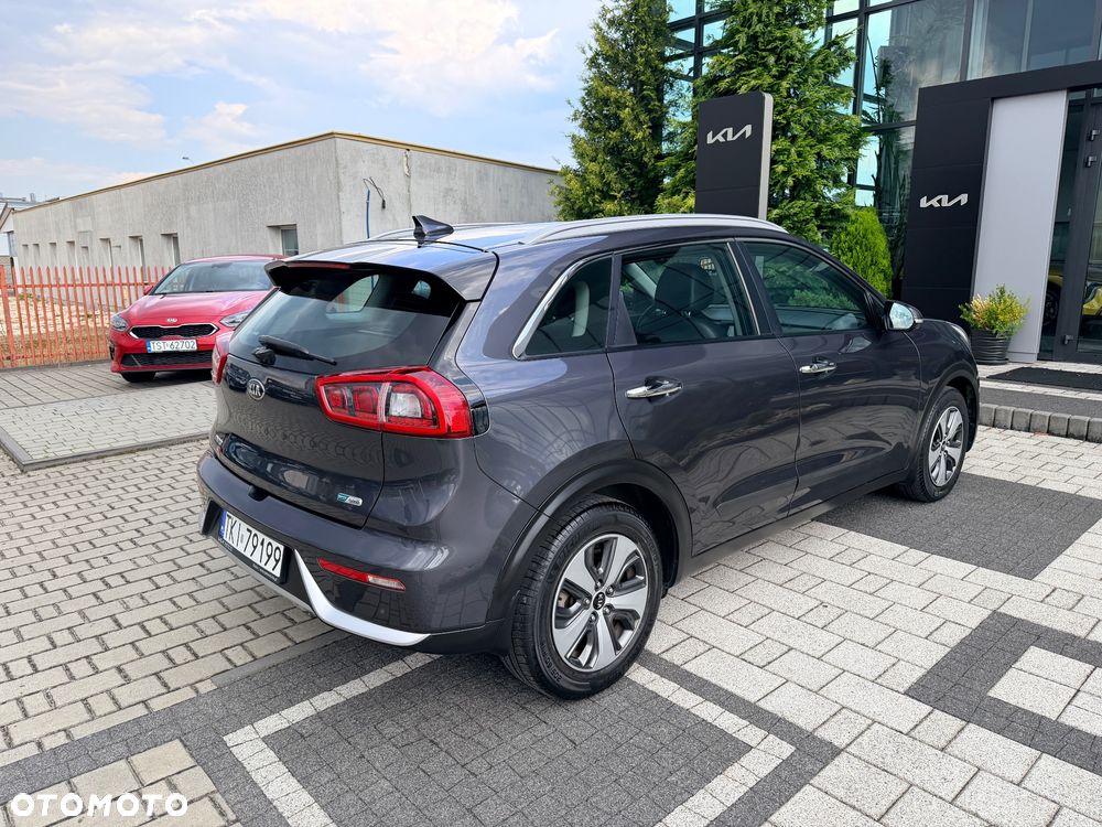 Kia Niro 1.6 GDI Hybrid L - 7