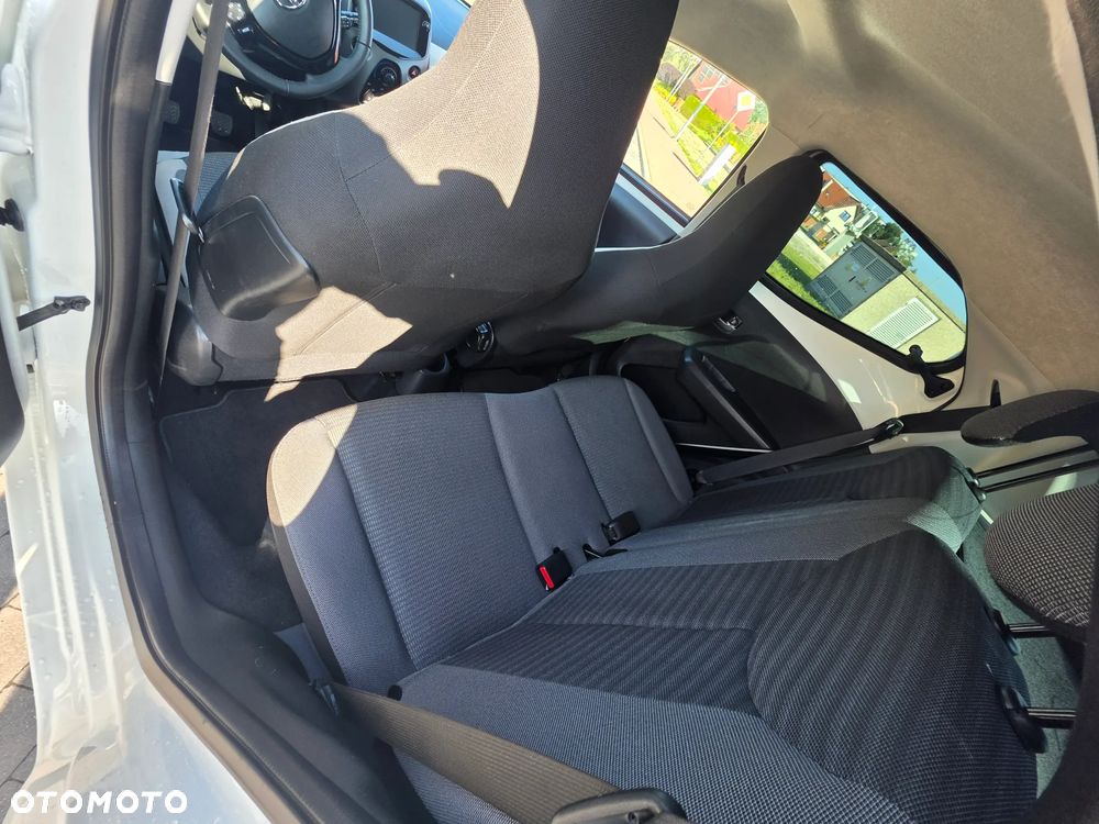 Toyota Aygo x-style - 14
